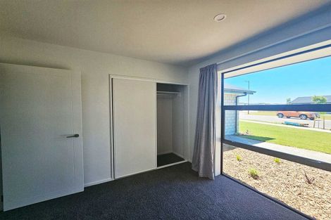 Photo of property in 42 Marcoola Drive, Rolleston, 7614