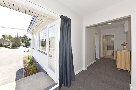 Photo of property in 111 Vagues Road, Northcote, Christchurch, 8052