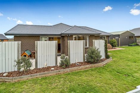 Photo of property in 2 Colebrook Drive, Rolleston, 7614