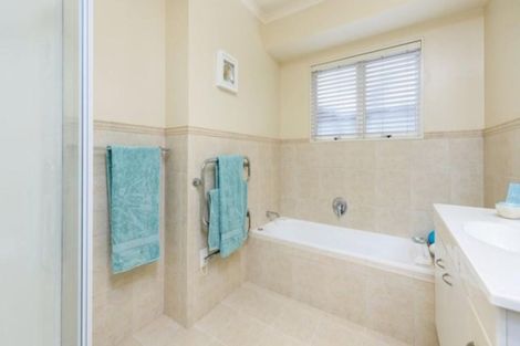 Photo of property in 14 Doneraille Place, Bethlehem, Tauranga, 3110