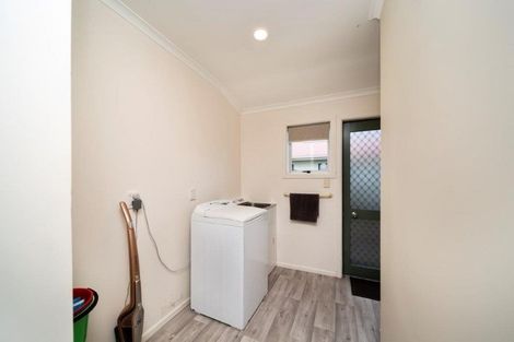 Photo of property in 18a Milmoe Street, Hawera, 4610