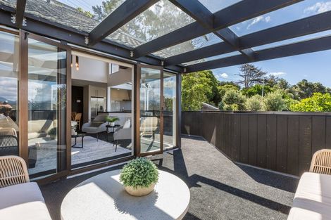 Photo of property in 50 Ferry Street, Seatoun, Wellington, 6022