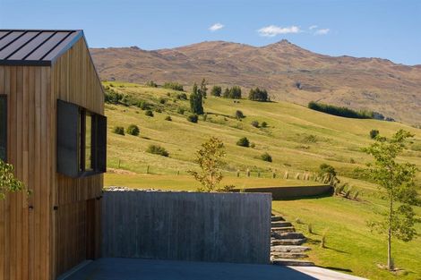 Photo of property in 275 Littles Road, Dalefield, Queenstown, 9371