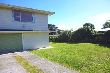 Photo of property in 55 Ngaio Road, Waikanae, 5036