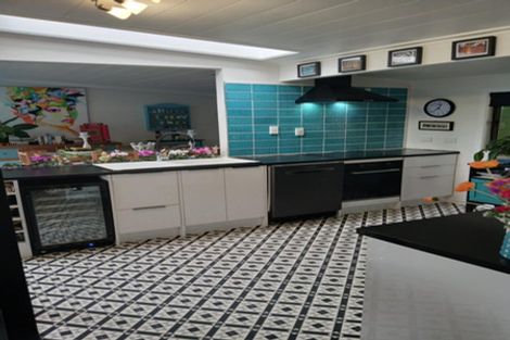 Photo of property in 102 Pohutukawa Avenue, Ohope, 3121