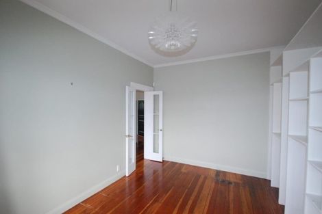 Photo of property in 18 Carrington Street, Mount Cook, Wellington, 6021