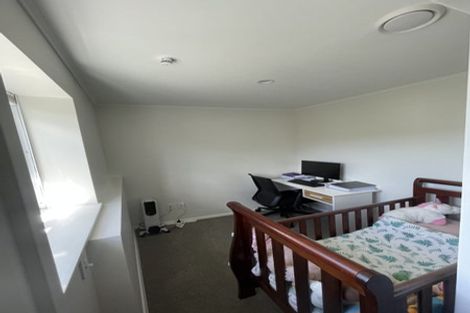 Photo of property in 112 Eden Street, Island Bay, Wellington, 6023