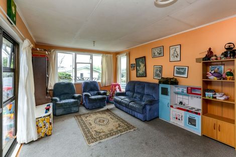 Photo of property in 65a Endeavour Street, Marfell, New Plymouth, 4310