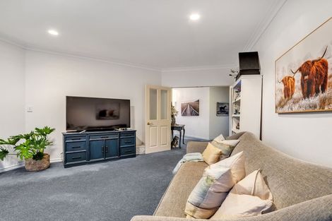 Photo of property in 152 Gravatt Road, Papamoa Beach, Papamoa, 3118