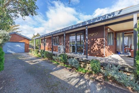 Photo of property in 10 Dellys Grove, Levin, 5510
