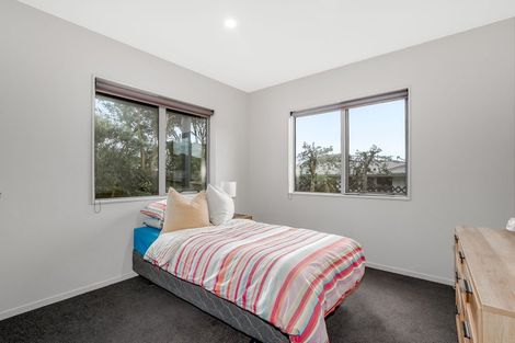 Photo of property in 24a Thimble Lane, Whitby, Porirua, 5024