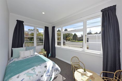 Photo of property in 111 Vagues Road, Northcote, Christchurch, 8052