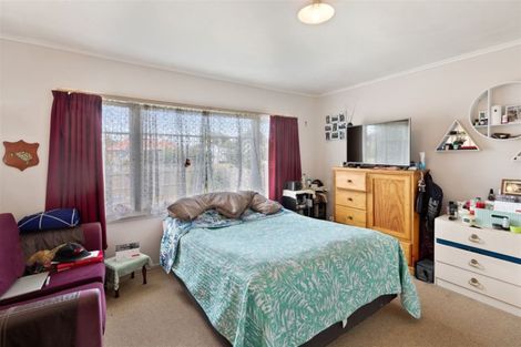 Photo of property in 57 Wedgwood Avenue, Mangere East, Auckland, 2024