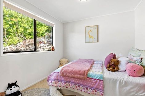 Photo of property in 72 Powrie Street, Glenfield, Auckland, 0629