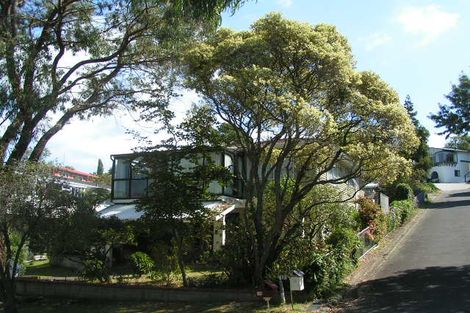 Photo of property in 10 Arosa Place, Forrest Hill, Auckland, 0620