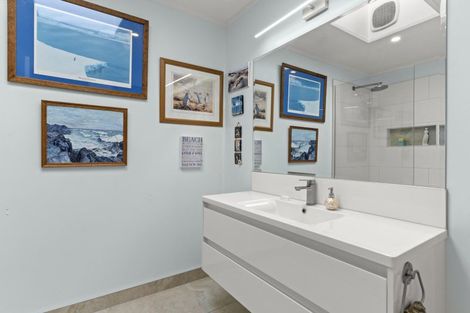 Photo of property in 2/10 Terrace Avenue, Mount Maunganui, 3116