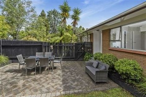 Photo of property in 2/20 Flavia Close, Torbay, Auckland, 0630