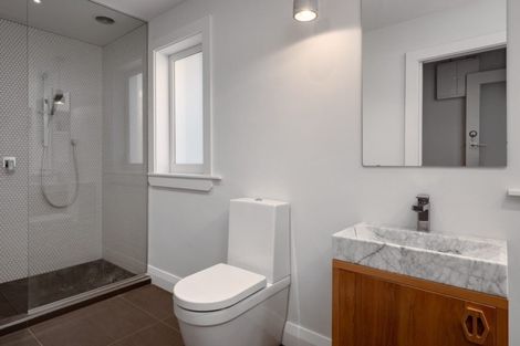 Photo of property in 27 Grove Avenue, Mount Maunganui, 3116