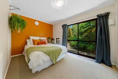 Photo of property in 13 Honnor Place, Hurdon, New Plymouth, 4310