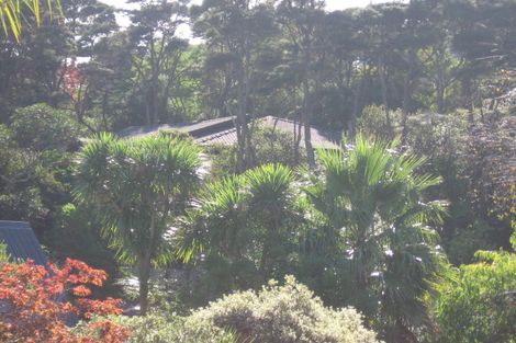 Photo of property in 21a Woodfern Crescent, Titirangi, Auckland, 0604