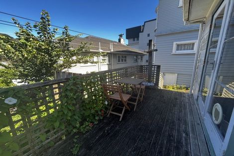 Photo of property in 76 Mcalpine Avenue, Mount Cook, Wellington, 6011