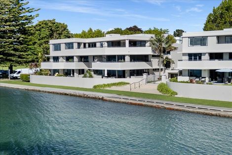 Photo of property in 15/2 Sixth Avenue, Tauranga, 3110