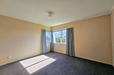 Photo of property in 4 Danden Way, Pukekohe, 2120