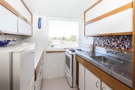 Photo of property in 21 Newbridge Place, Ilam, Christchurch, 8041