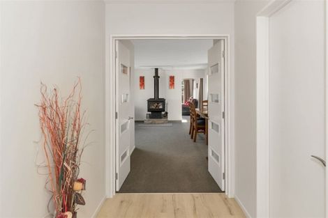 Photo of property in 2 Paradise Way, Amberley, 7410