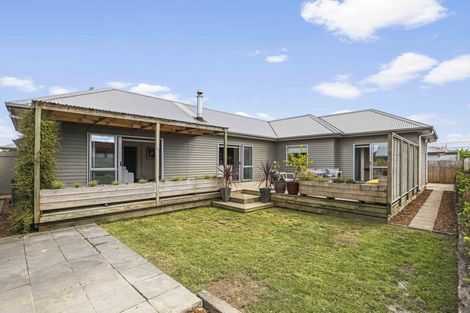 Photo of property in 32u5 Forsyth Street, Saint Andrews, Hamilton, 3200