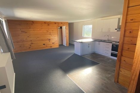 Photo of property in Te Awhina Apartments, 17/22 Sussex Street, Mount Cook, Wellington, 6021