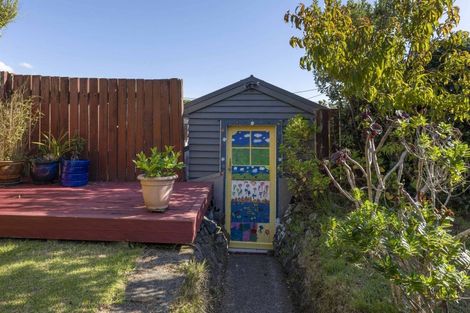 Photo of property in 3 Newton Street, Fitzroy, New Plymouth, 4312