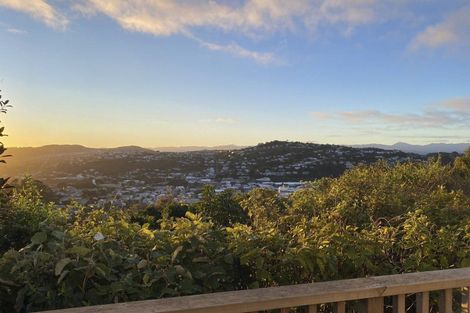 Photo of property in 8 Birch Street, Johnsonville, Wellington, 6037