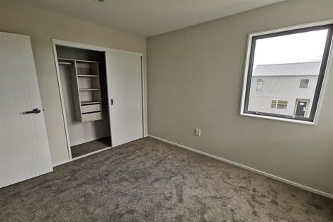 Photo of property in 67 Kaha Road, Papakura, 2110