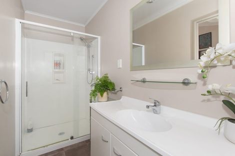 Photo of property in 413a Baylys Coast Road, Dargaville, 0377