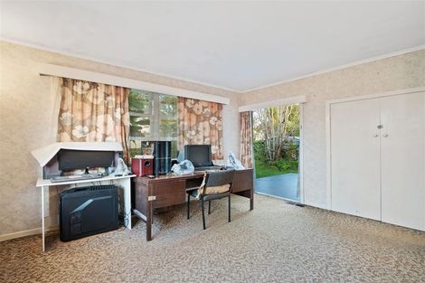 Photo of property in 20 Renata Crescent, Te Atatu Peninsula, Auckland, 0610