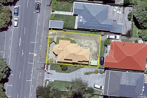 Photo of property in 29b The Parade, Island Bay, Wellington, 6023