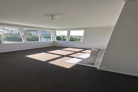Photo of property in 35 Marsden Street, Hauraki, Auckland, 0622