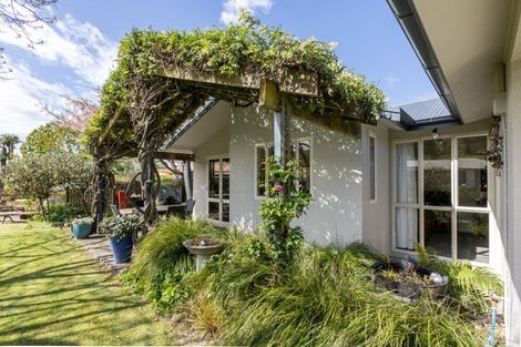 Photo of property in 30 Pukekura Place, Taradale, Napier, 4112