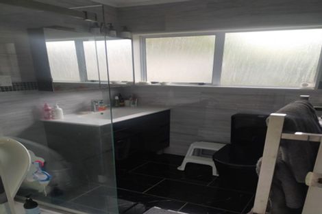 Photo of property in 57c Kamara Road, Glen Eden, Auckland, 0602