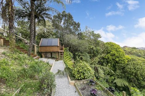 Photo of property in 61 Satara Crescent, Khandallah, Wellington, 6035