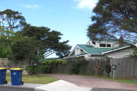 Photo of property in 45c Verbena Road, Birkdale, Auckland, 0626