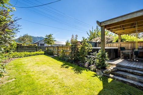 Photo of property in 17 Woodbank Road, Hanmer Springs, 7334