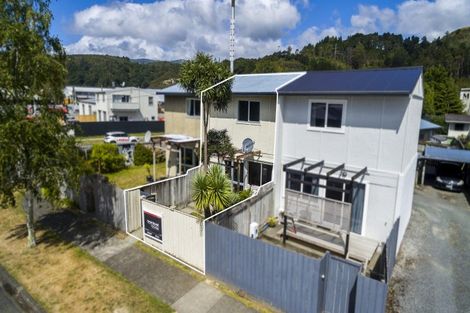 Photo of property in 3f6- Wilford Street, Wallaceville, Upper Hutt, 5018