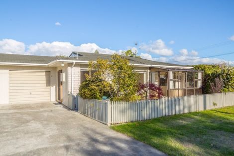 Photo of property in 2 Carverthen Street, Masterton, 5810