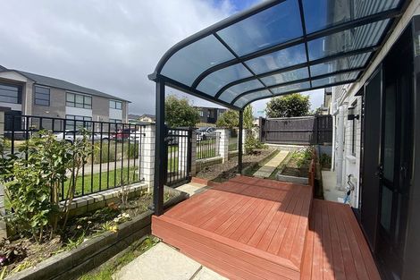 Photo of property in 81 Drumbuoy Drive, Flat Bush, Auckland, 2019