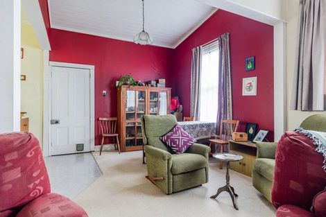 Photo of property in 42 Alfredton Road, Eketahuna, 4900