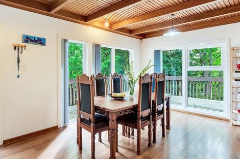 Photo of property in 72 Fitzwater Place, Henderson, Auckland, 0612