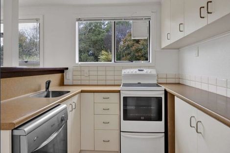 Photo of property in 5 Nikau Street, Inglewood, 4330