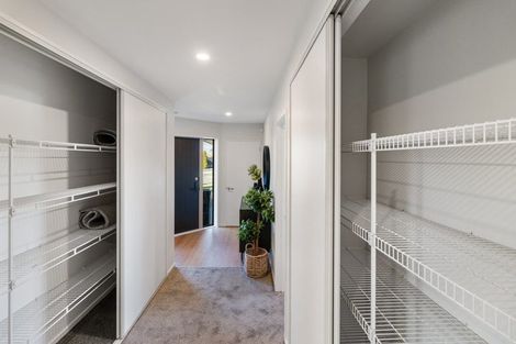 Photo of property in 6 Belgrave Close, Halswell, Christchurch, 8025